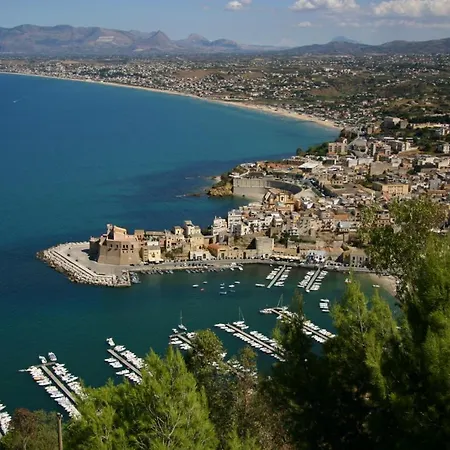 Sicilia Ovest - Terrazza Orologio E Terrazza Sul Mare Apartment