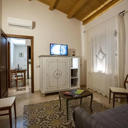 Sicilia Ovest - Terrazza Orologio E Terrazza Sul Mare Apartment *