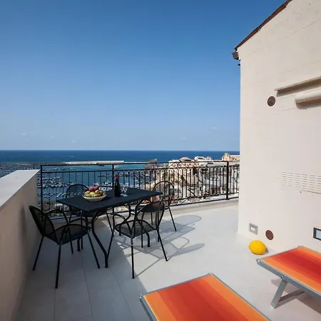 Apartment Sicilia Ovest - Terrazza Orologio E Terrazza Sul Mare