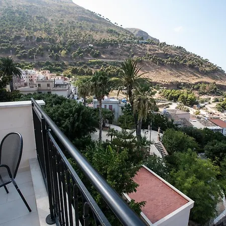 Sicilia Ovest - Terrazza Orologio E Terrazza Sul Mare Apartment