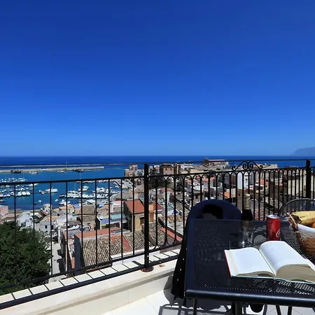 Apartment Sicilia Ovest - Terrazza Orologio E Terrazza Sul Mare